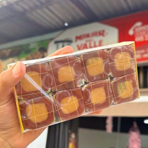 MINI ROLLITOS DE MANJAR BLANCO CON GUAYABA X16