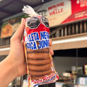 GALLETA NEGRA "CUCAS" X12 UND PEQUEÑAS